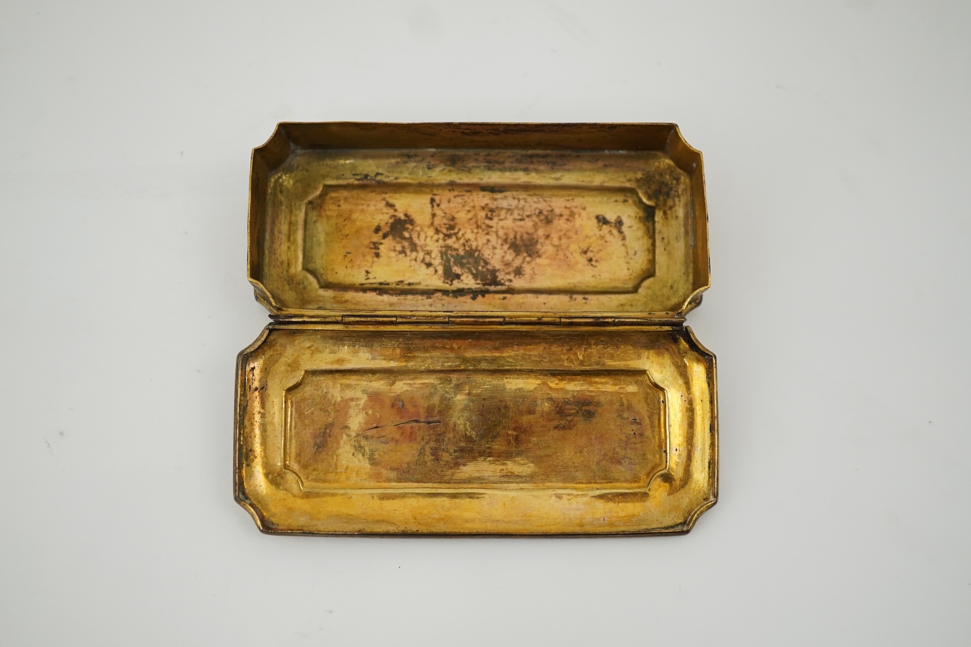 A Japanese Sawasa ware gilt copper tobacco box, first half 18th century